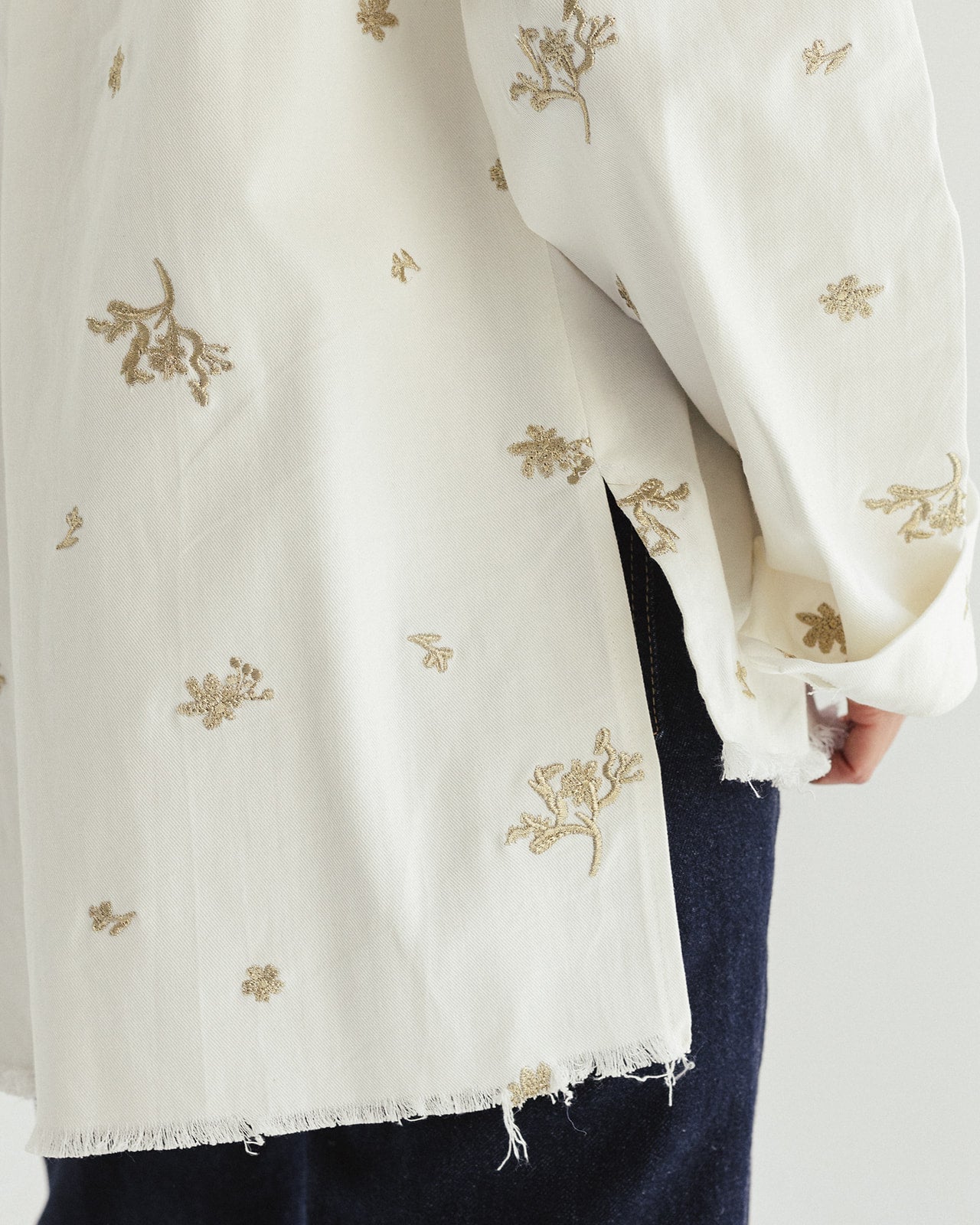 The Boss flora Embroidered shirt - white gold
