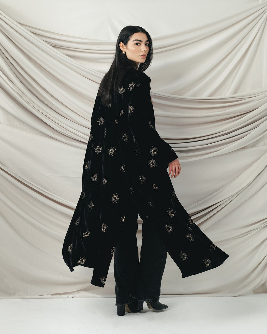 Velvet Royal Aton in Black