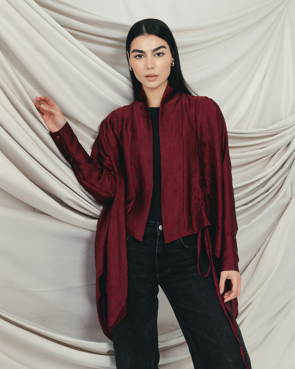 Crinkle Light Satin Cardigan in Burgundy