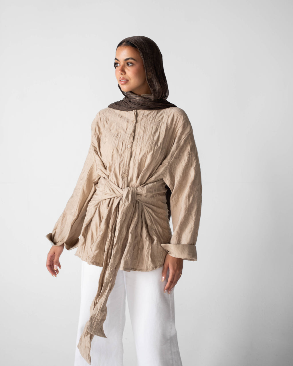 Ruby warp  shirt in Beige