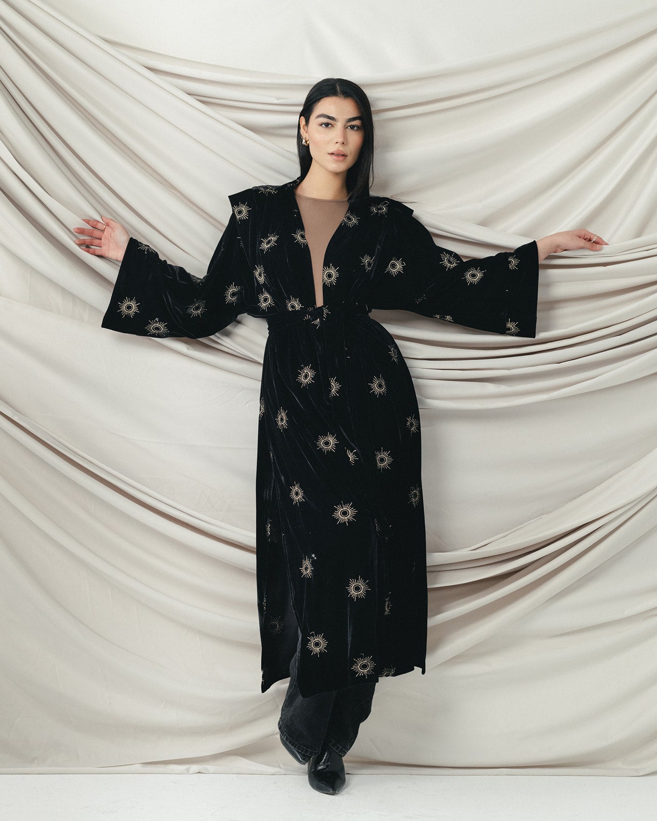 Velvet Royal Aton in Black