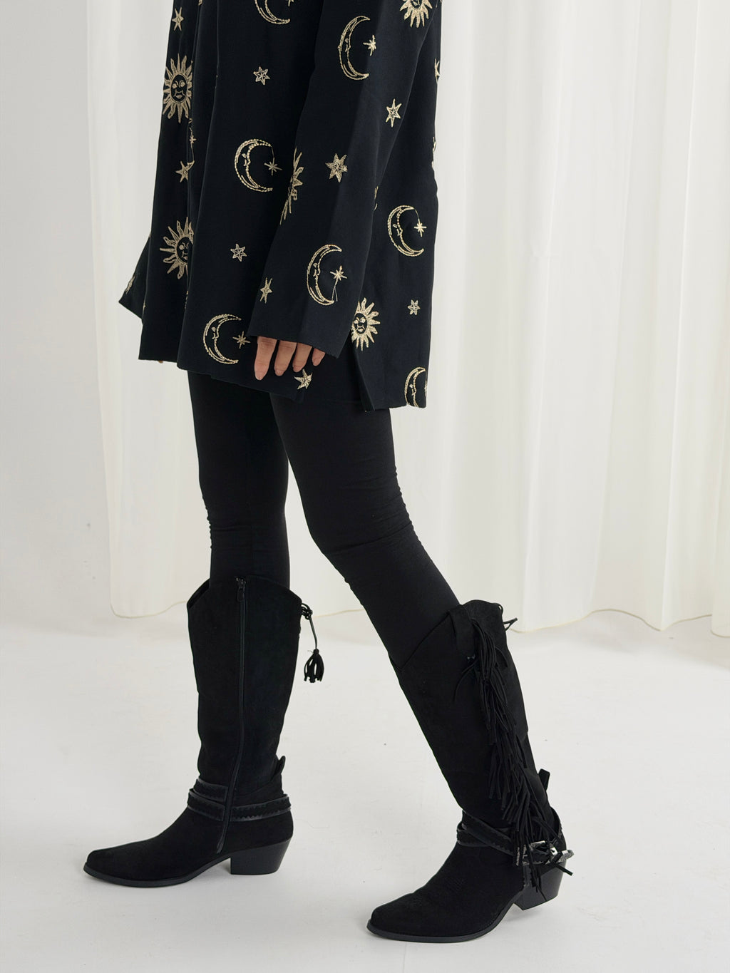 Athena Embroidered Sweater - Black