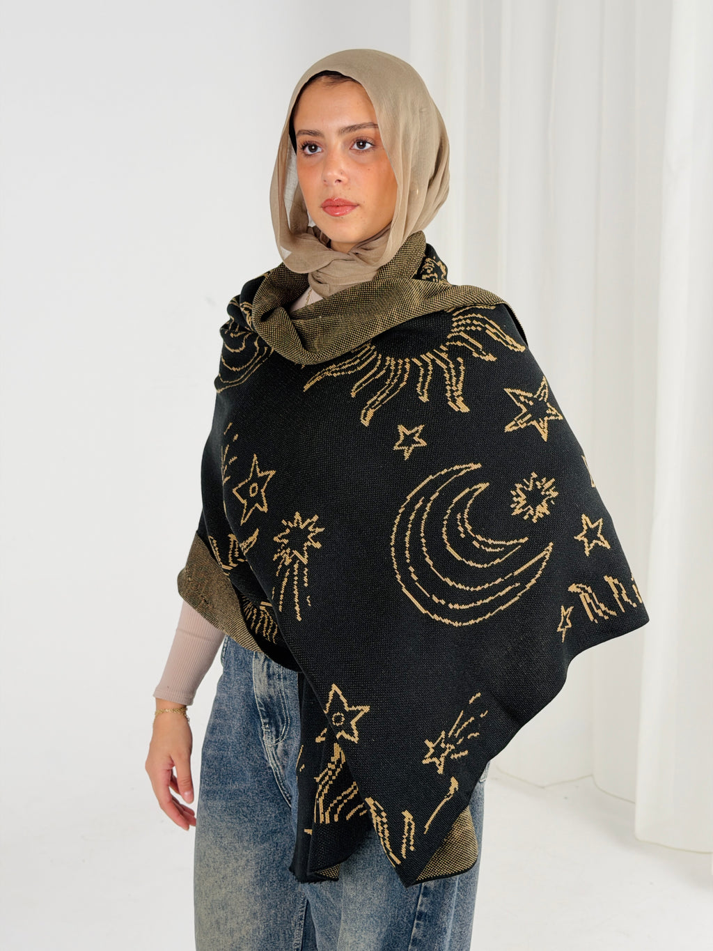 Falak Knit Scarf -  Black