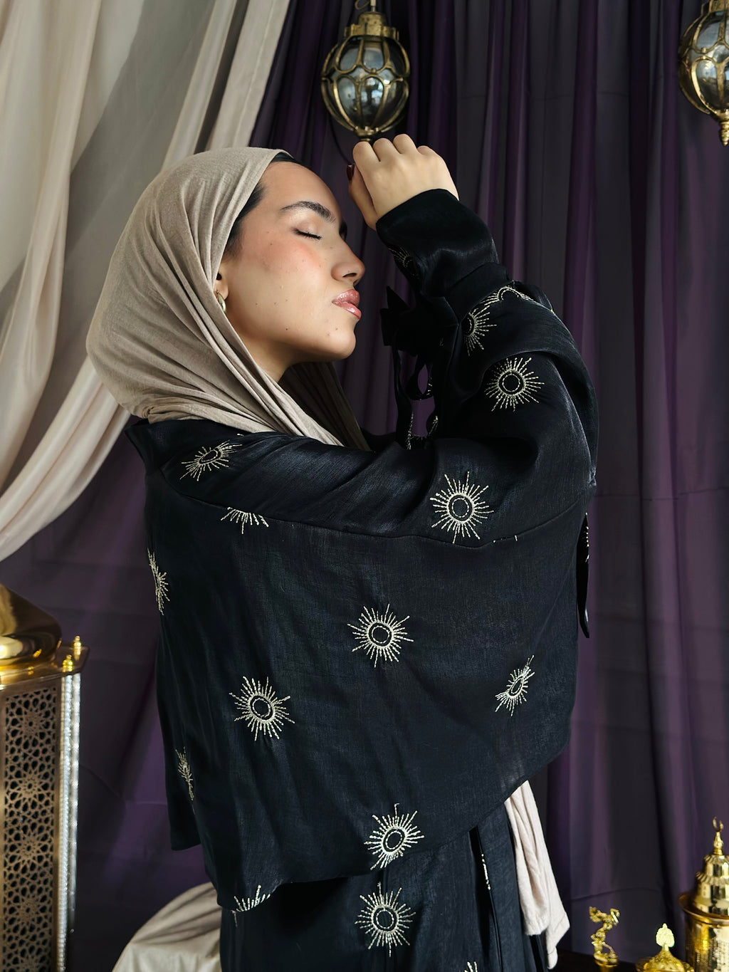 Royal Aton Cardigan - Black