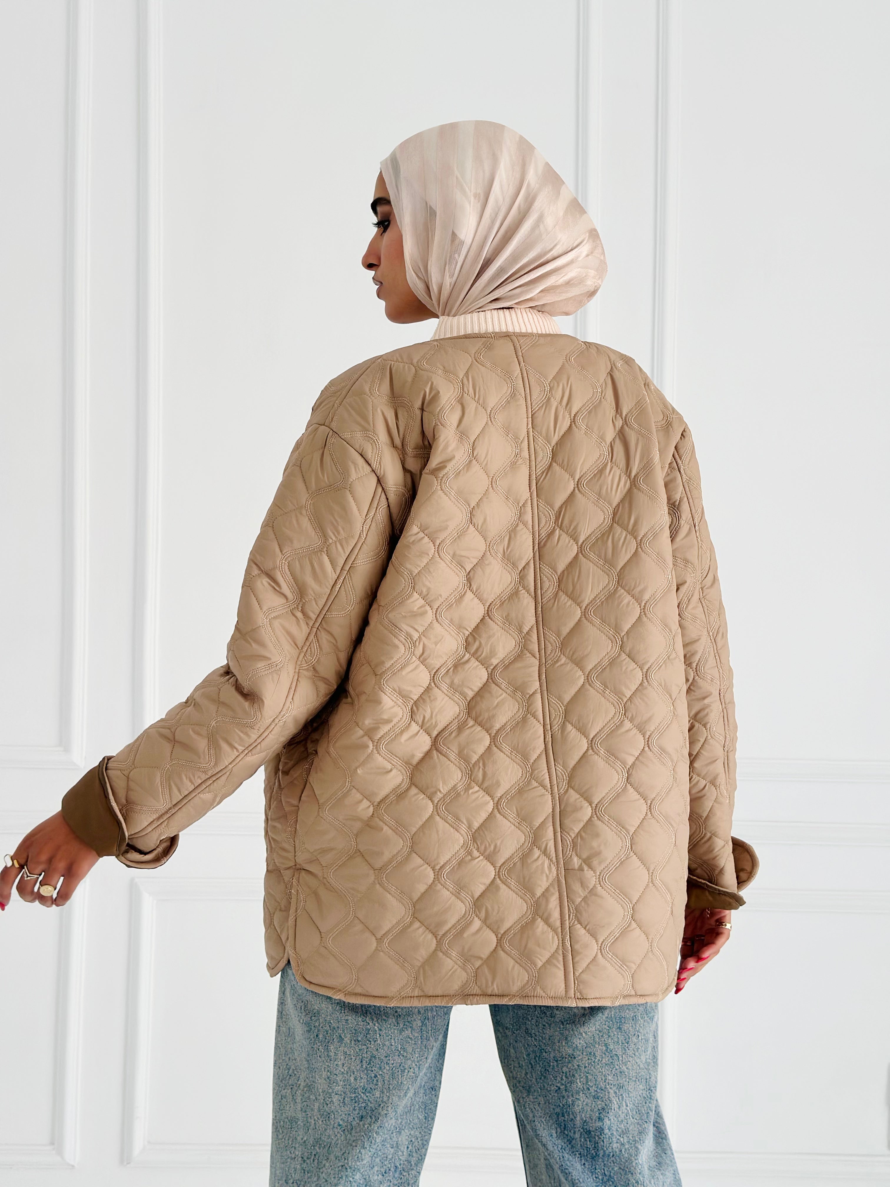 Kingdom Waterproof Jacket - Sand Track ( items on sale can’t be opened or Refund or Exchange)