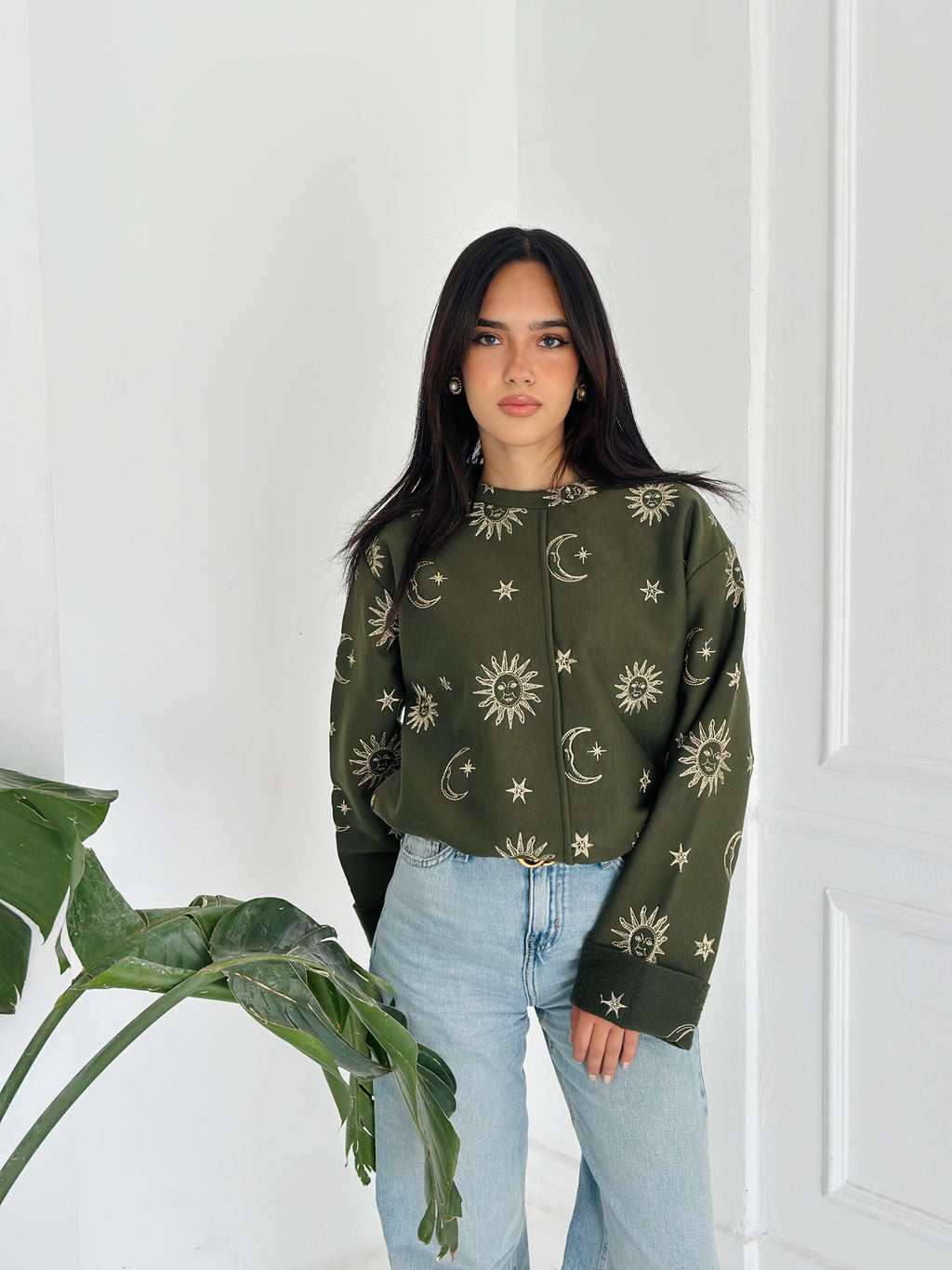 Athena -Olive
