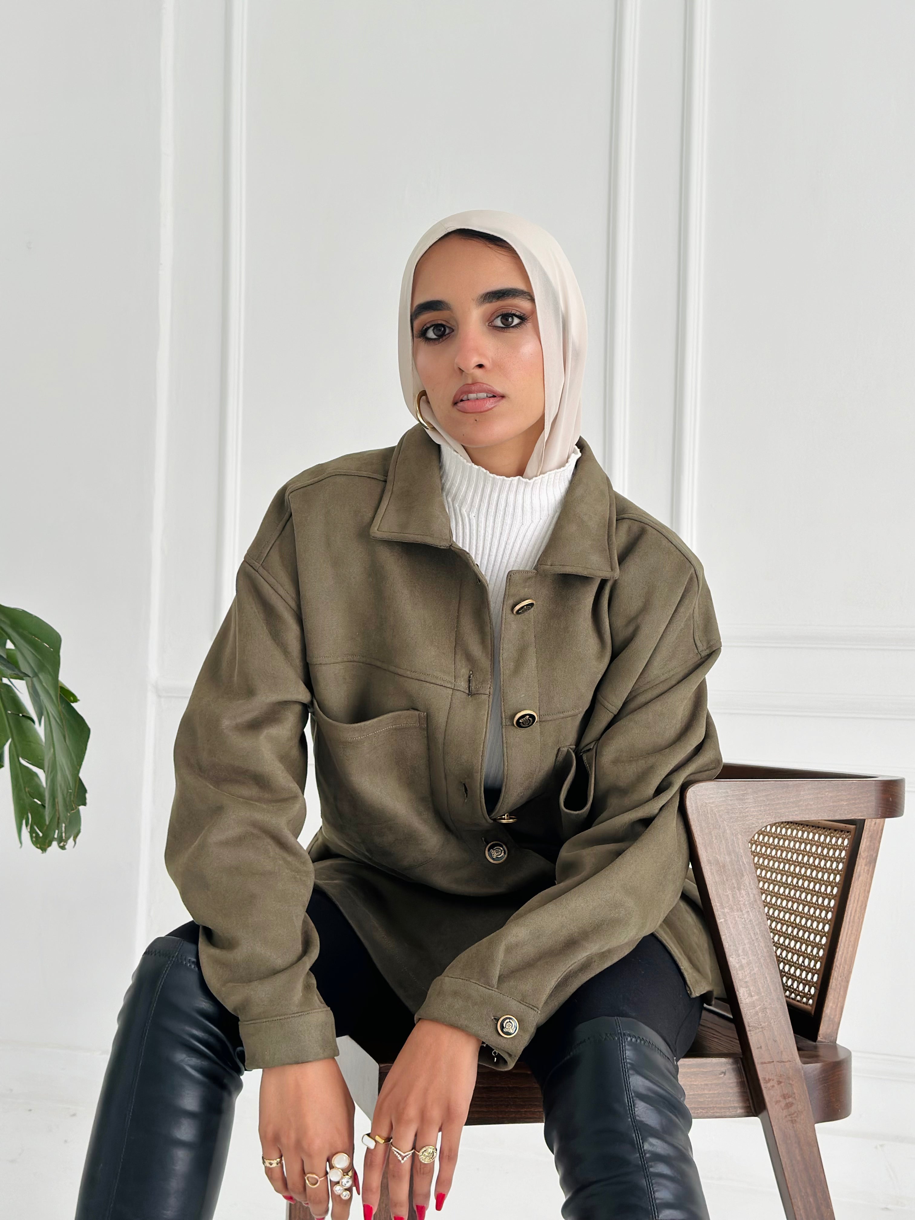Suede jacket - Olive Green ( items on sale cancan’t be open , Refund or Exchange)