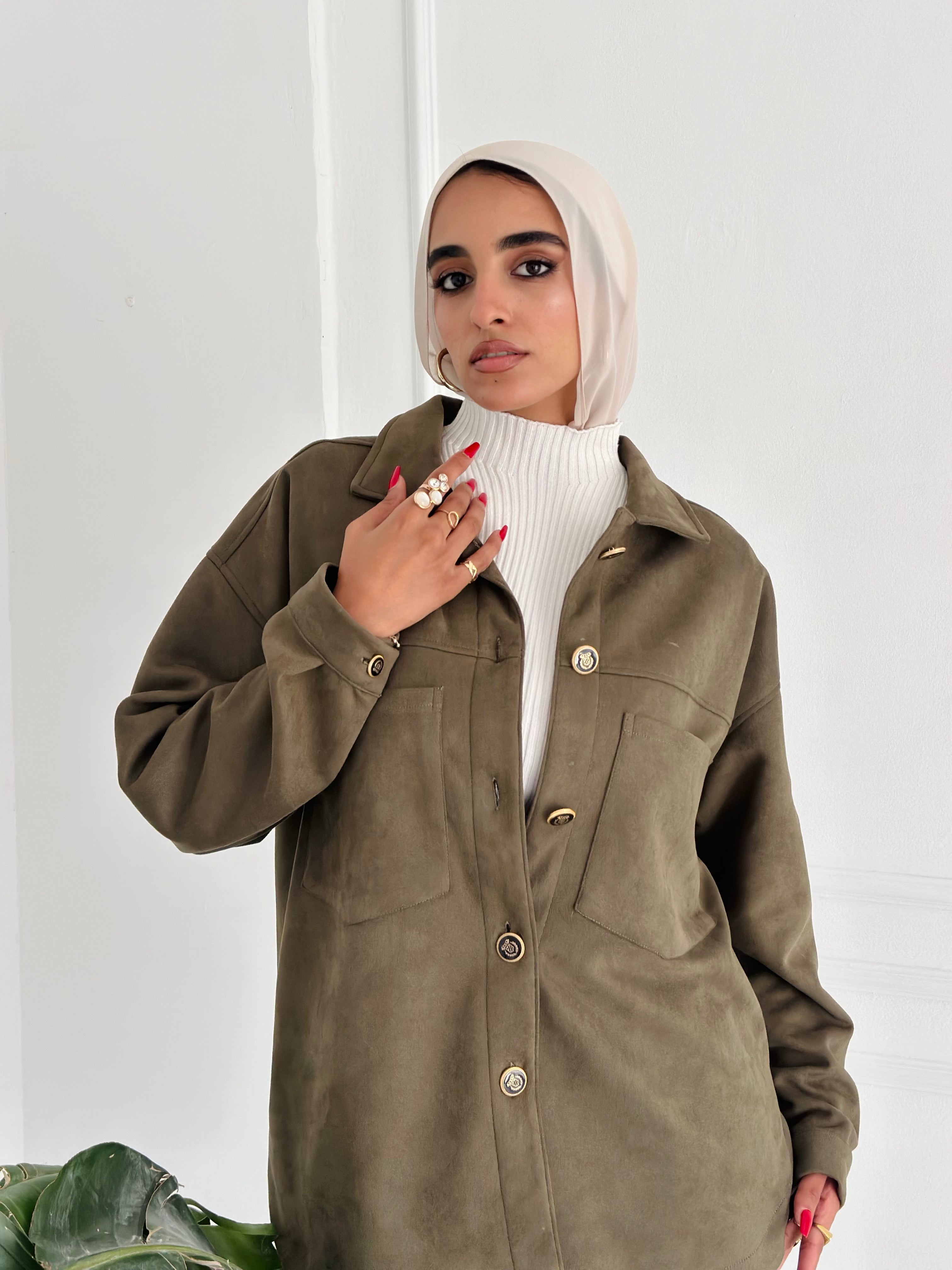Suede jacket - Olive Green ( items on sale cancan’t be open , Refund or Exchange)